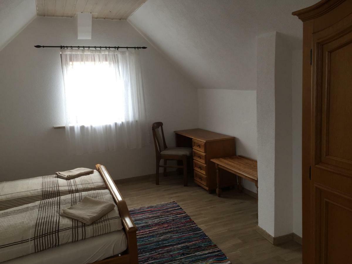 Gasthof Roessle Ochsenwang Bissingen an der Teck エクステリア 写真