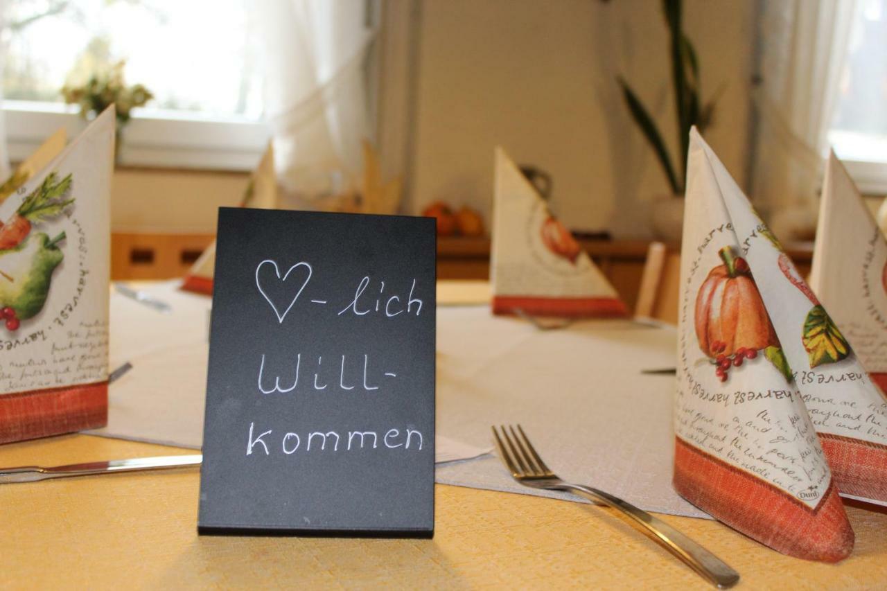 Gasthof Roessle Ochsenwang Bissingen an der Teck エクステリア 写真