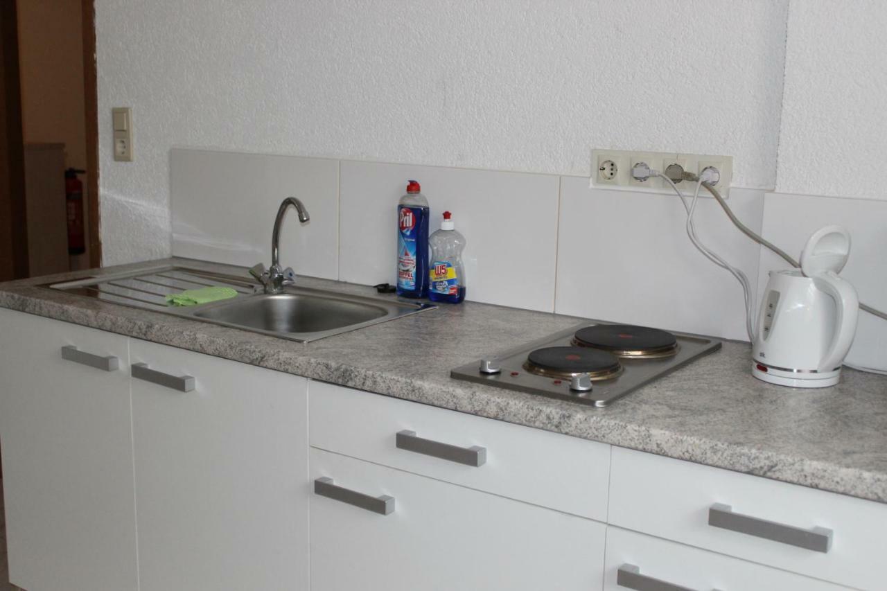 Gasthof Roessle Ochsenwang Bissingen an der Teck エクステリア 写真